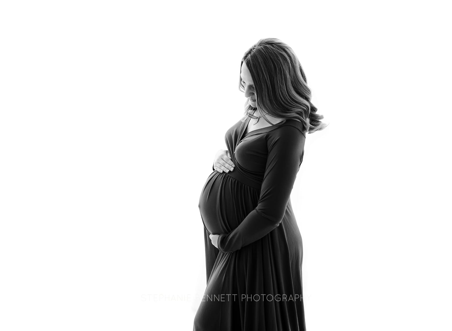 Black and whit maternity 