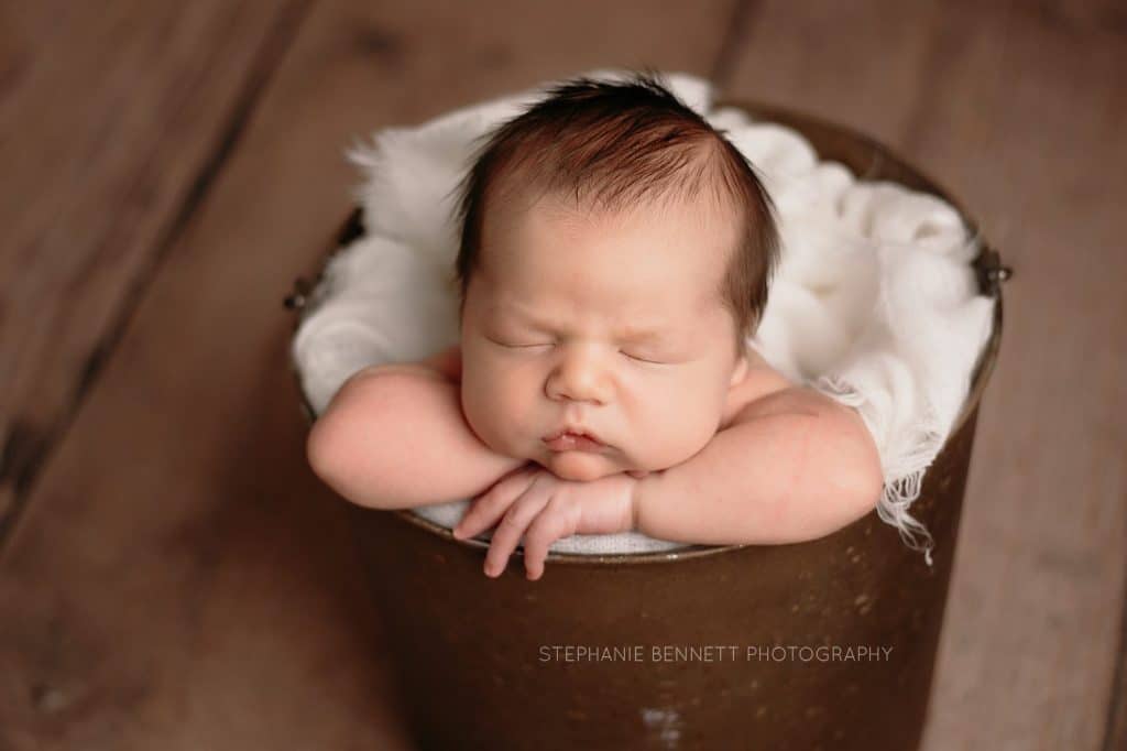 How Do I Find A Newborn Photographer in Minneapolis