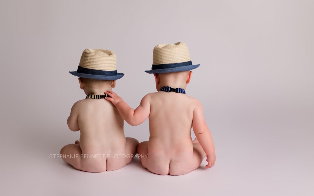 Minneapolis 6 Month Old Twins Photography Session