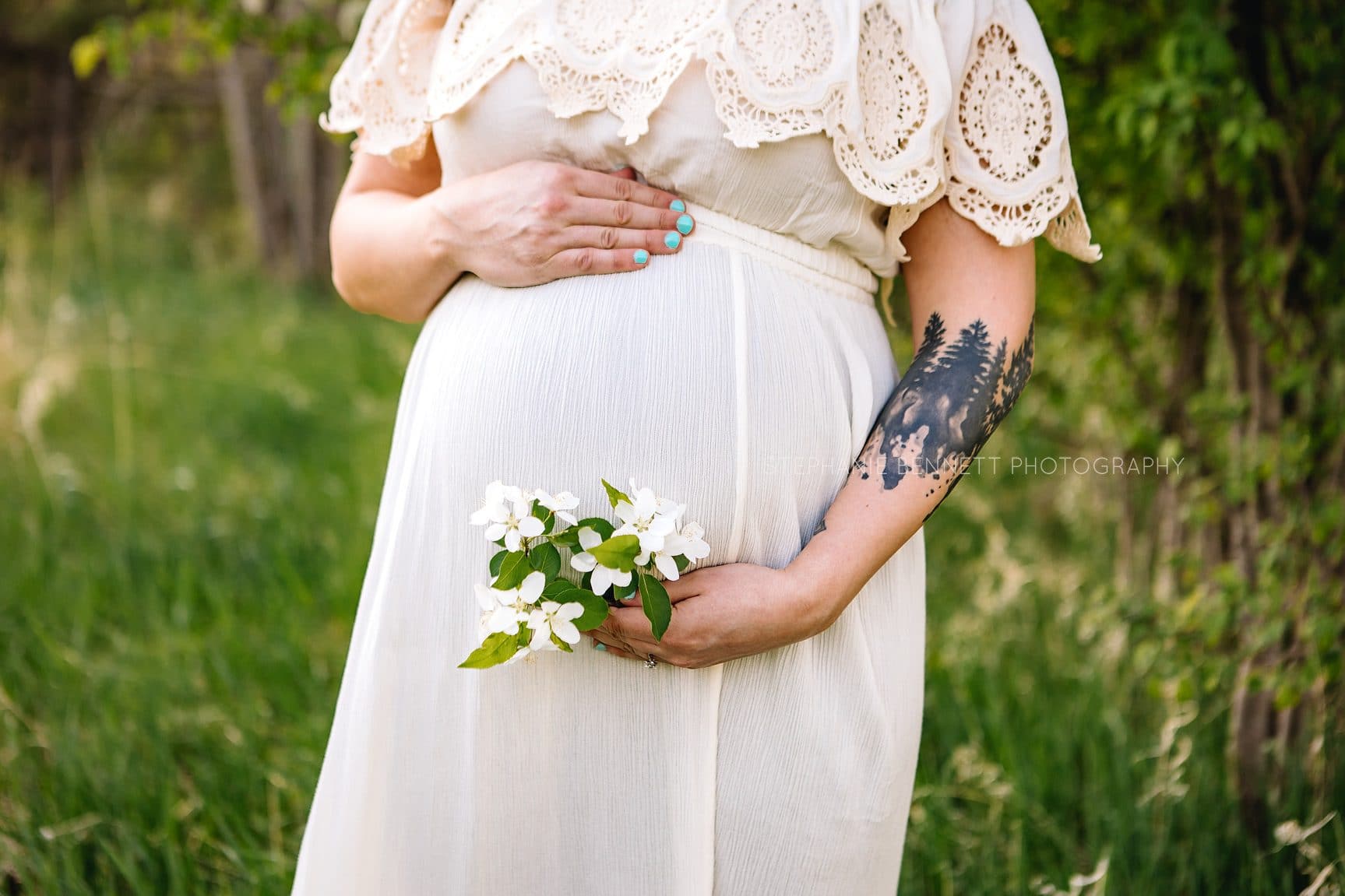 Maternity Session With Tattoos MN