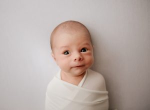 Minneapolis newborn photographers