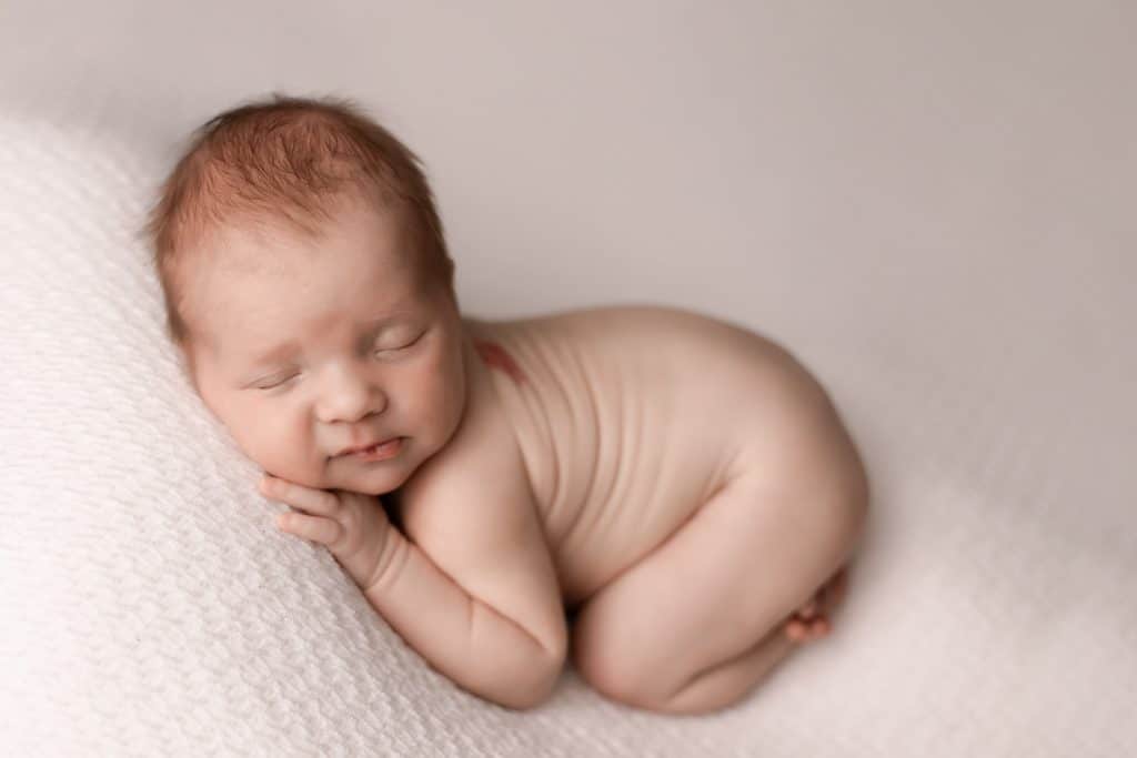 most popular newborn poses with bum up