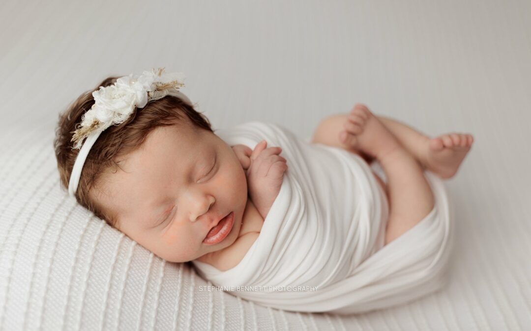 Free Newborn Photography Session For Baby Girl